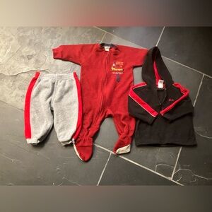 Old Nvy Bby Swtshrt Sze 12-18 mths, Carters onesie 6-12 m. Bby Sonma pnts 12 m
